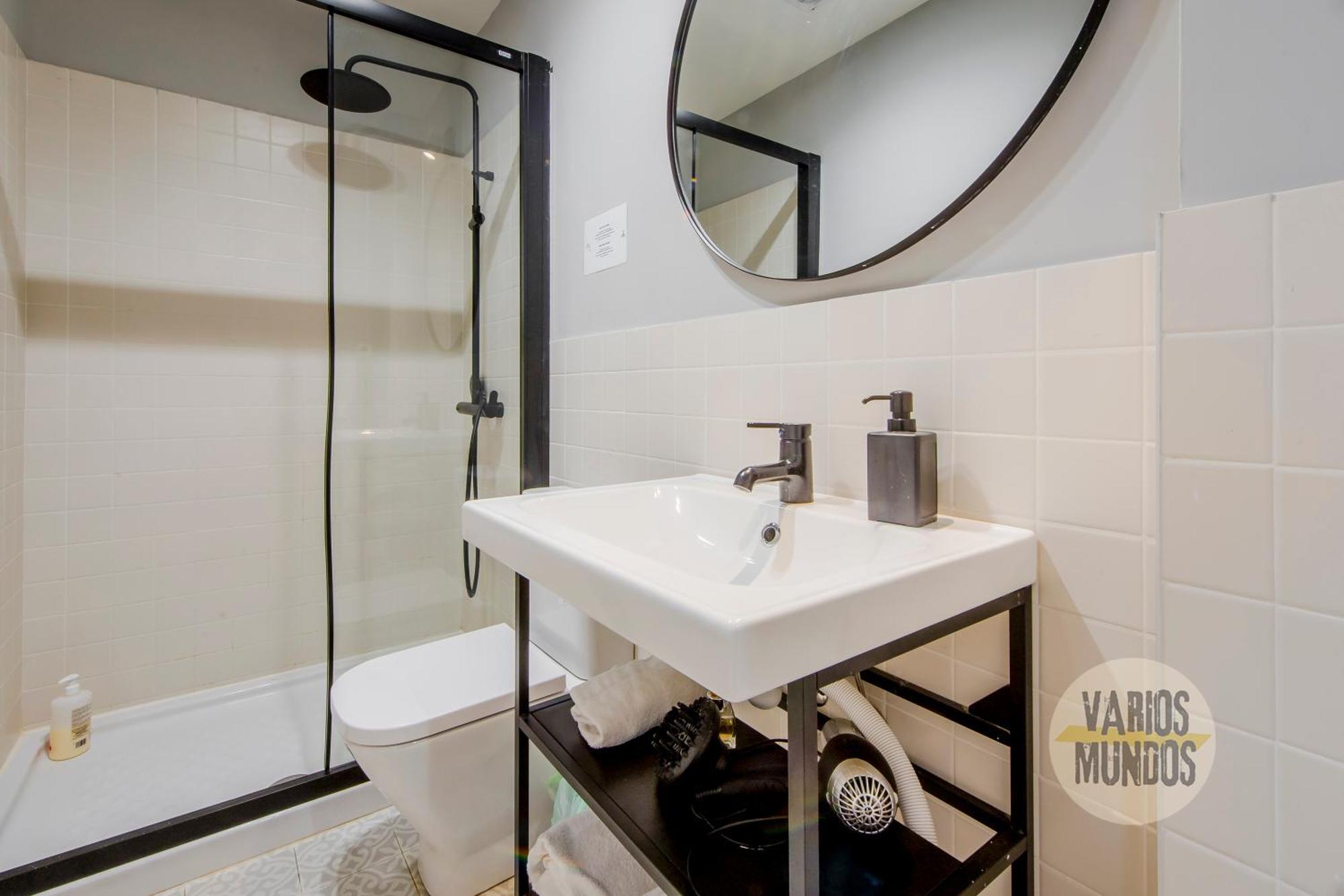Modern Apt & Cool Interior Design A 20 Metros Del Retiro E1 Madrid Esterno foto